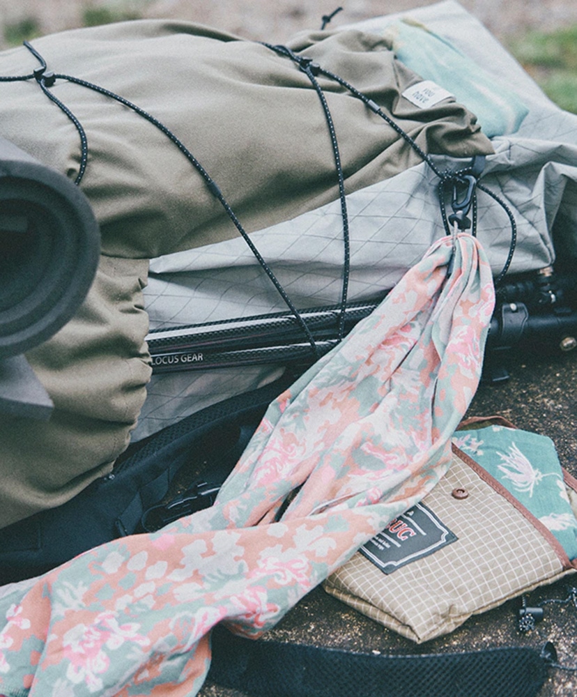 フックコード（グレー） グレー ONE