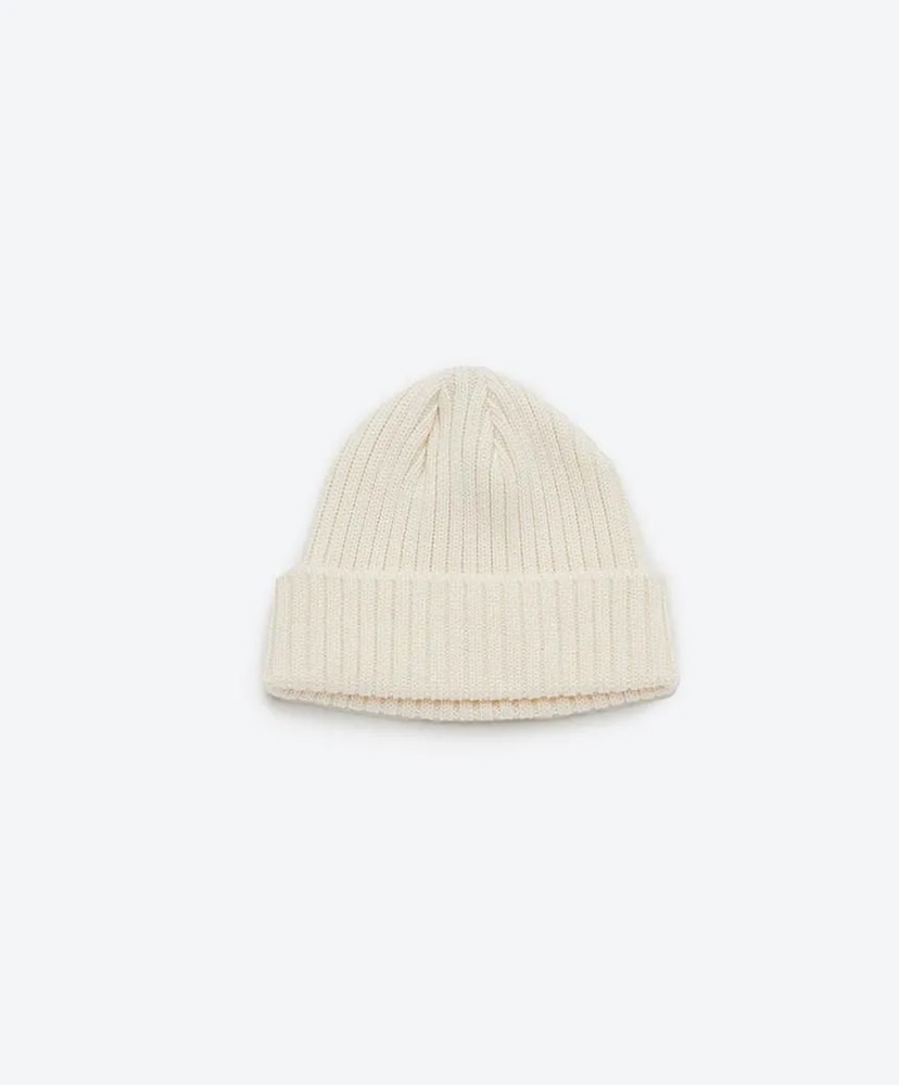PMO KNIT CAP (WHITE) （出品は8/31まで） PMO KNIT CAP (WHITE) （出品は8/31まで）