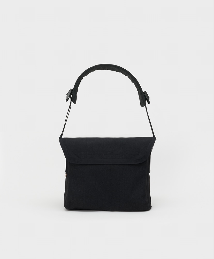 Messenger Bag Small(ONE Black/ブラック): Hender Scheme
