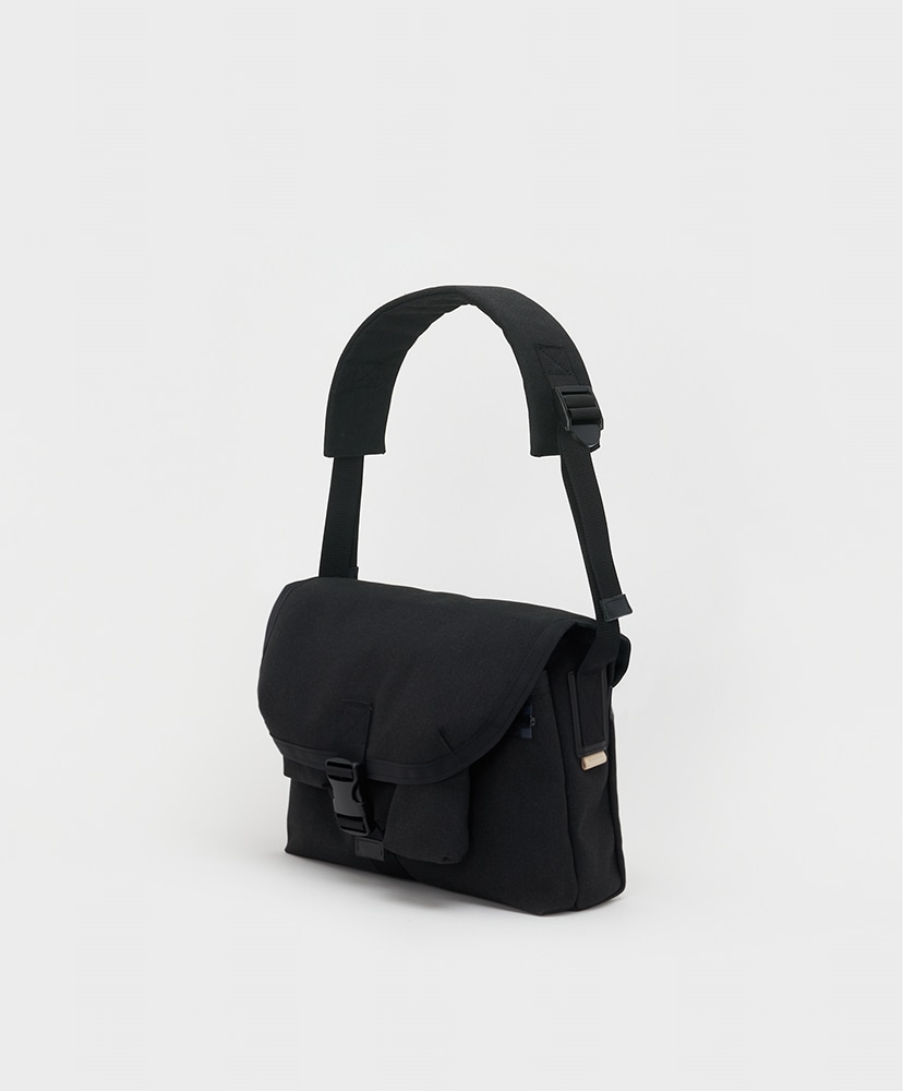 Messenger Bag Small(ONE Black/ブラック): Hender Scheme