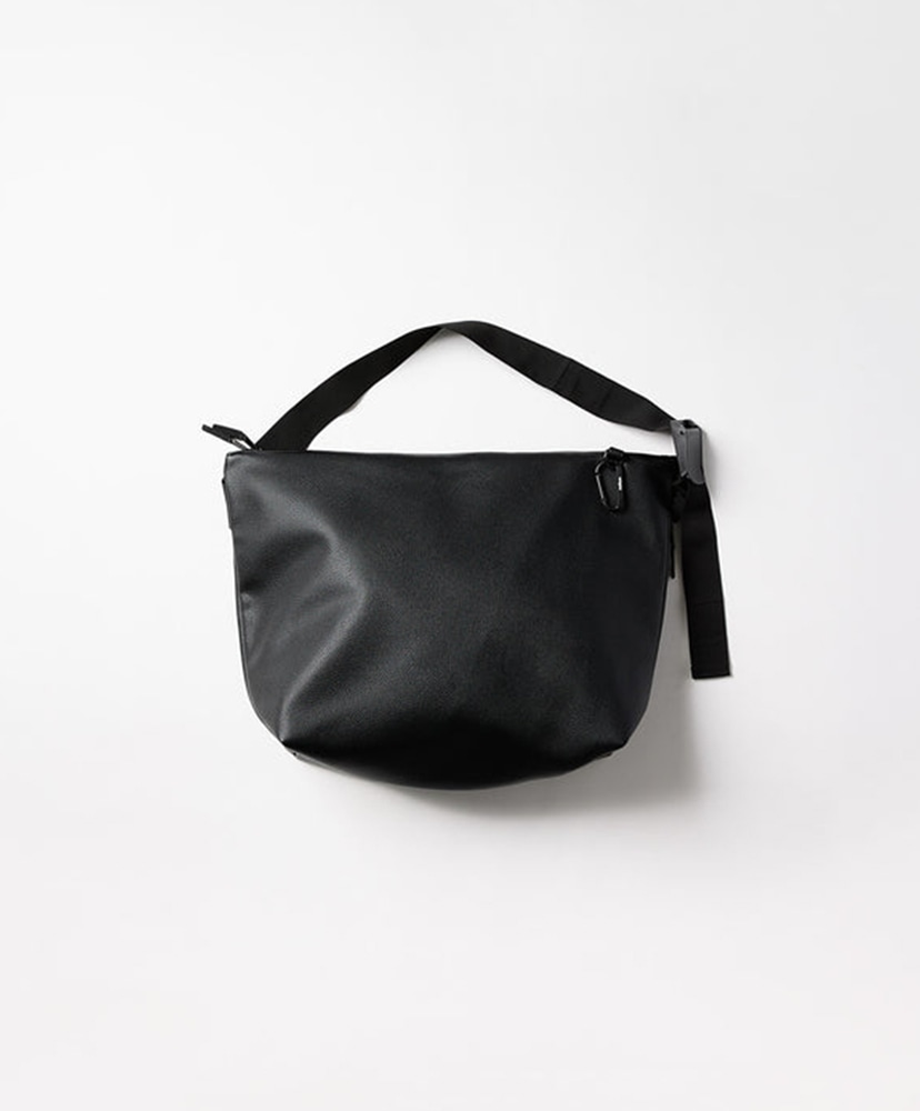 完売 meltum NYLON MESSENGER BAG新品未使用 BLACK meltum ショルダーバッグ NYLON MESSENGER BAG / ナイロン