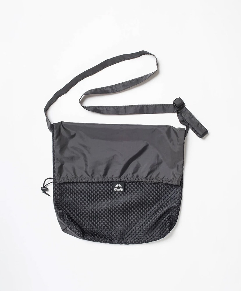 DEEP BLACK/ディープブラック