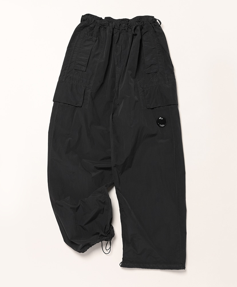シーピーカンパニー - FLATT NYLON LOOSE UTILITY PANTS | HBX