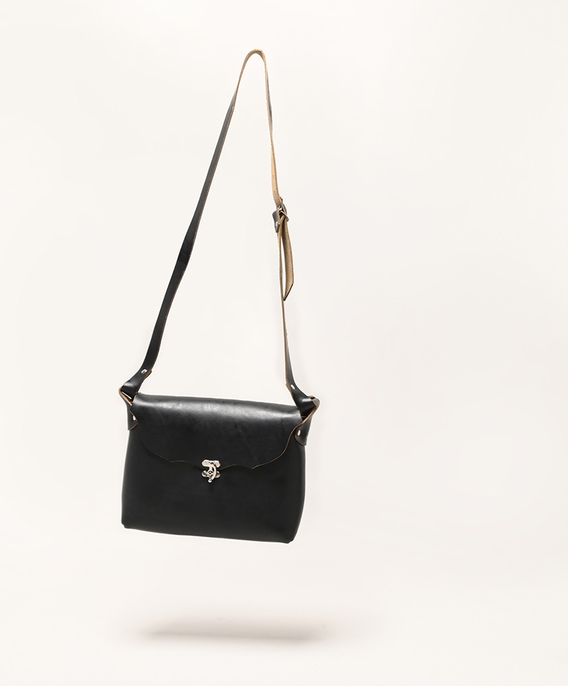 フェルナンドレザー　 Horizontal I PAD Latch Pouch Horizontal I-Pad Latch Pouch(ONE Black/ブラック): FERNAND