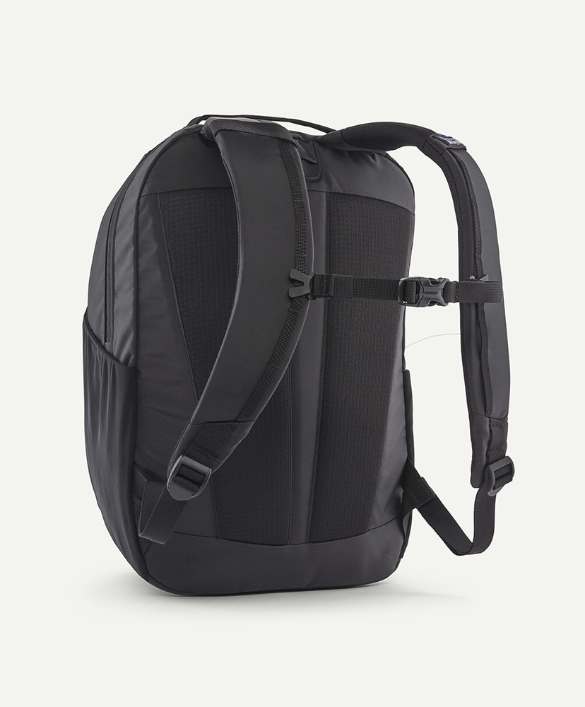 Atom Day Pack 24L BLK/ブラック ALL