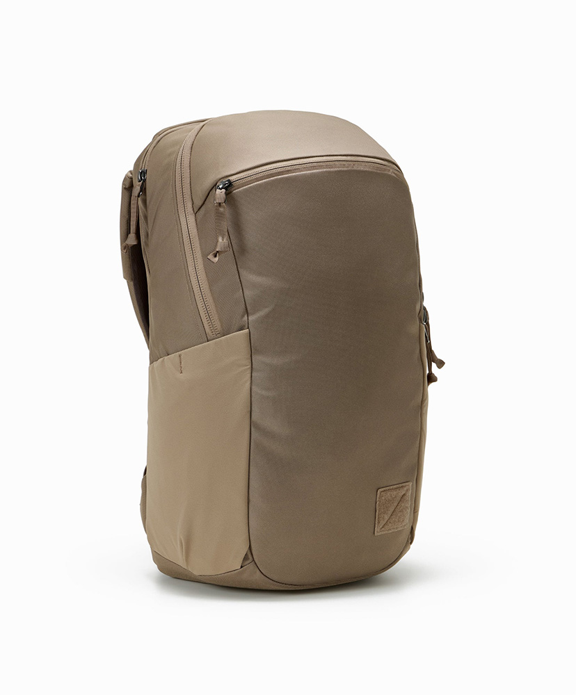 Civic Half Zip 22L(22L Fossil Brown/フォッシルブラウン): EVERGOODS