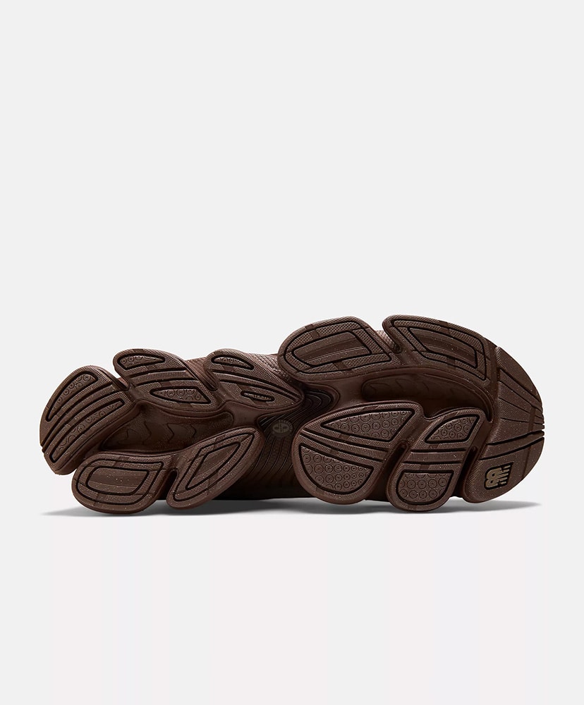 Abzorb 2000 Luxe Thunder Brown with Pumpernickel 23.5cm