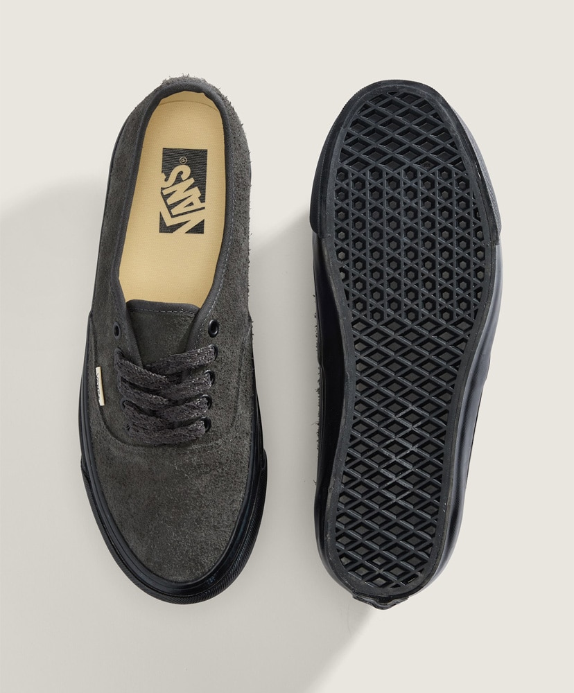 LX Authentic 44 Faded Black/フェードブラック 28cm