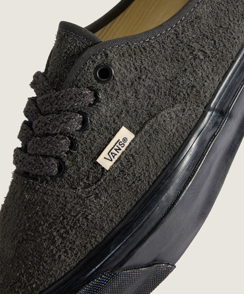 LX Authentic 44 Faded Black/フェードブラック 28cm