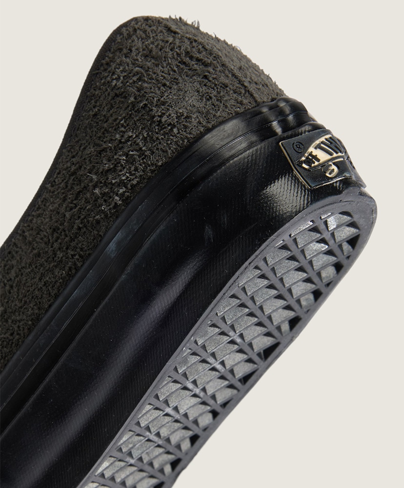LX Authentic 44 Faded Black/フェードブラック 28cm