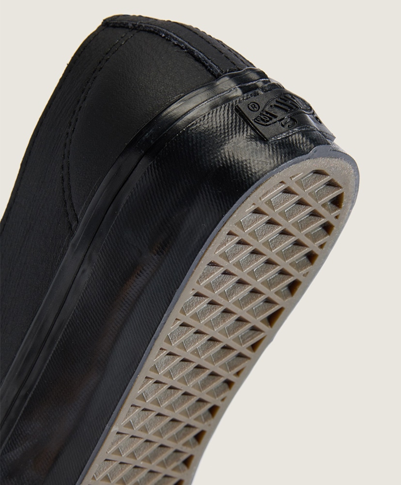 LX Authentic Ease Pebbled Black / ペブルドブラック 28cm