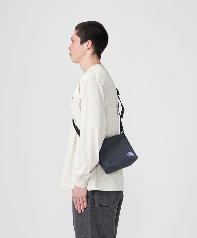 Field Small Shoulder Bag K/ブラック ONE