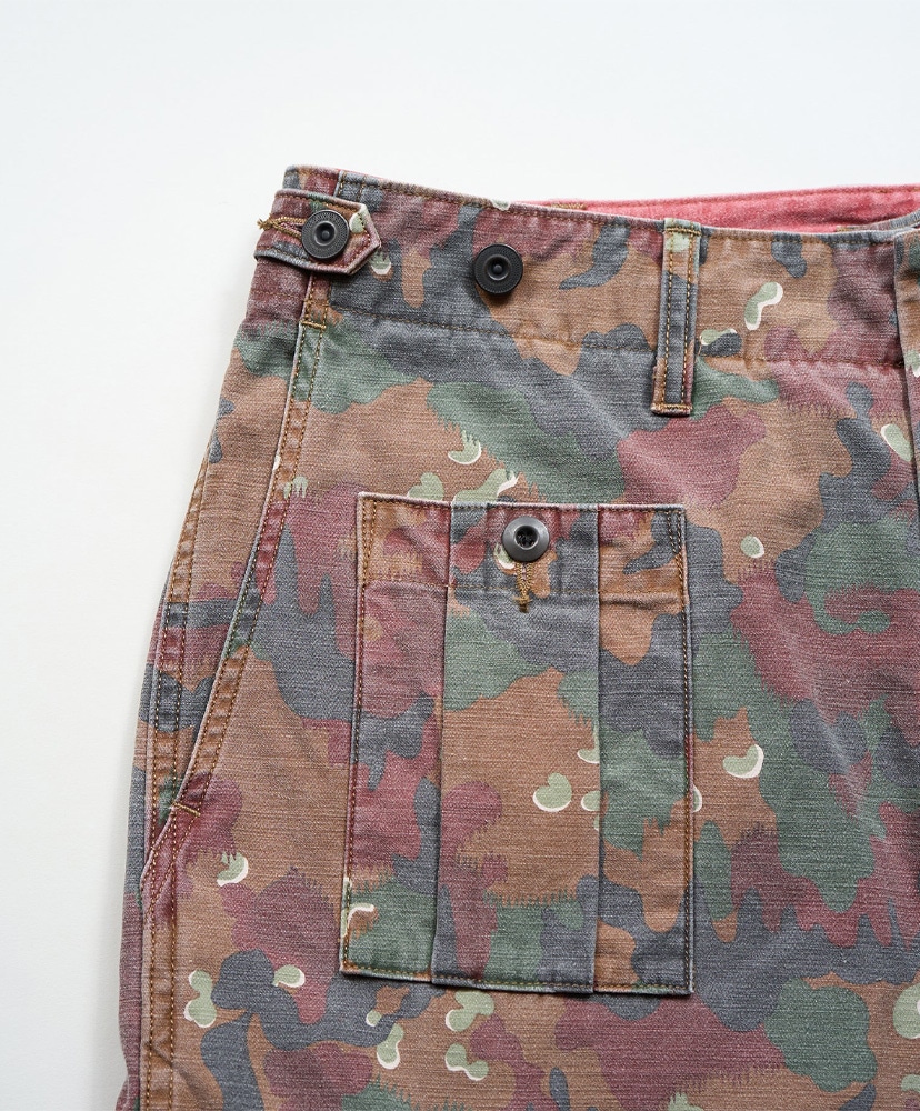 Army Cargo Pant Fade Camo Red/レッド 30(MEN)
