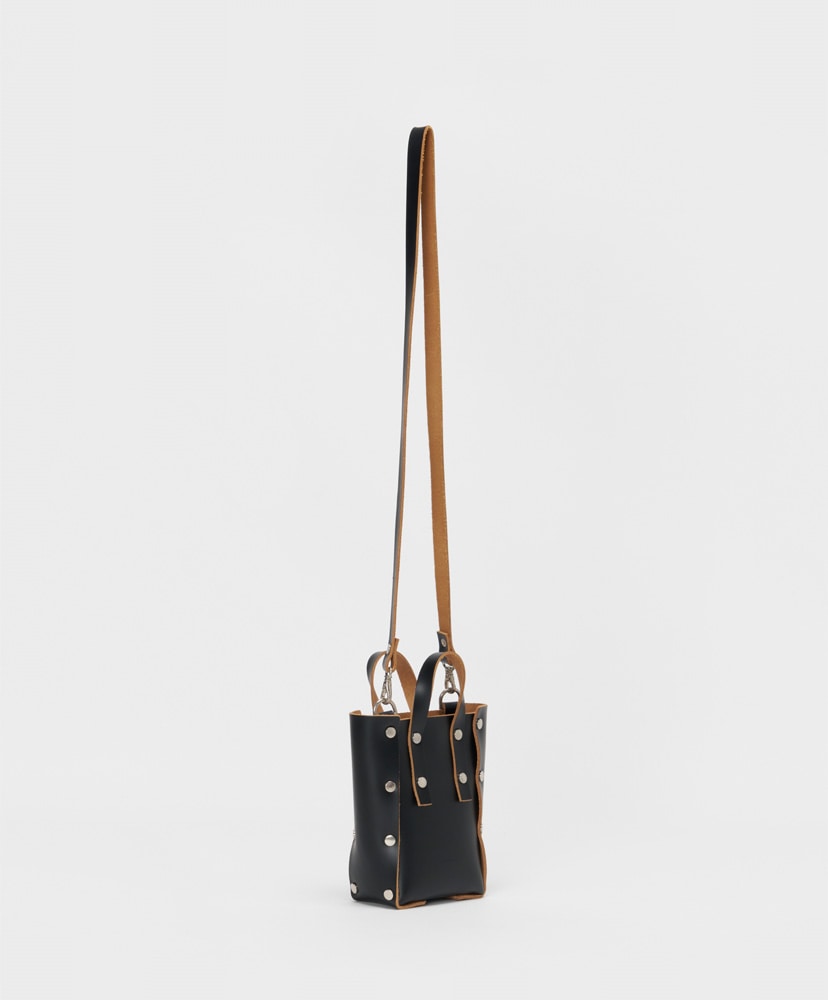 Assemble Hand Bag Tall XS Black/ブラック ONE