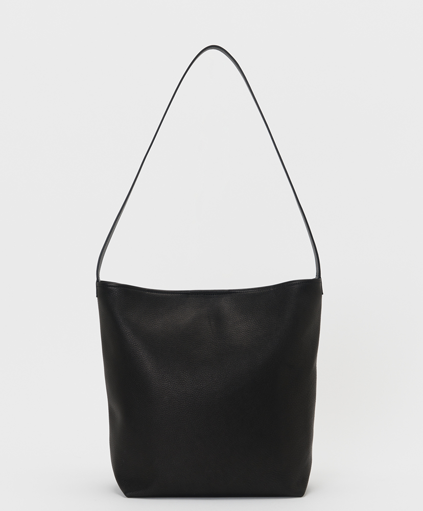 Twist Shoulder Large Black/ブラック ONE