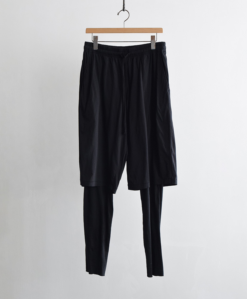 Black/ブラック