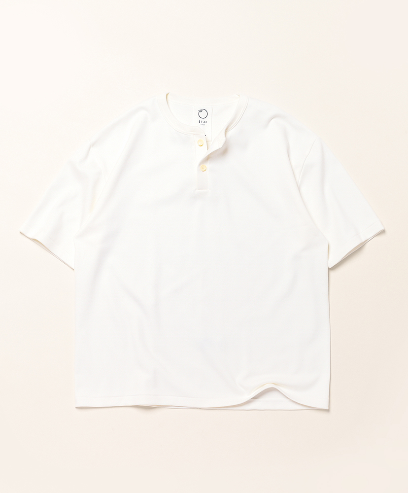 White/ホワイト