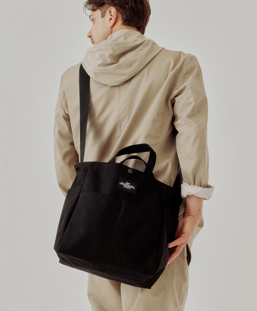 Multi Pocket Bag - Medium Black/ブラック F