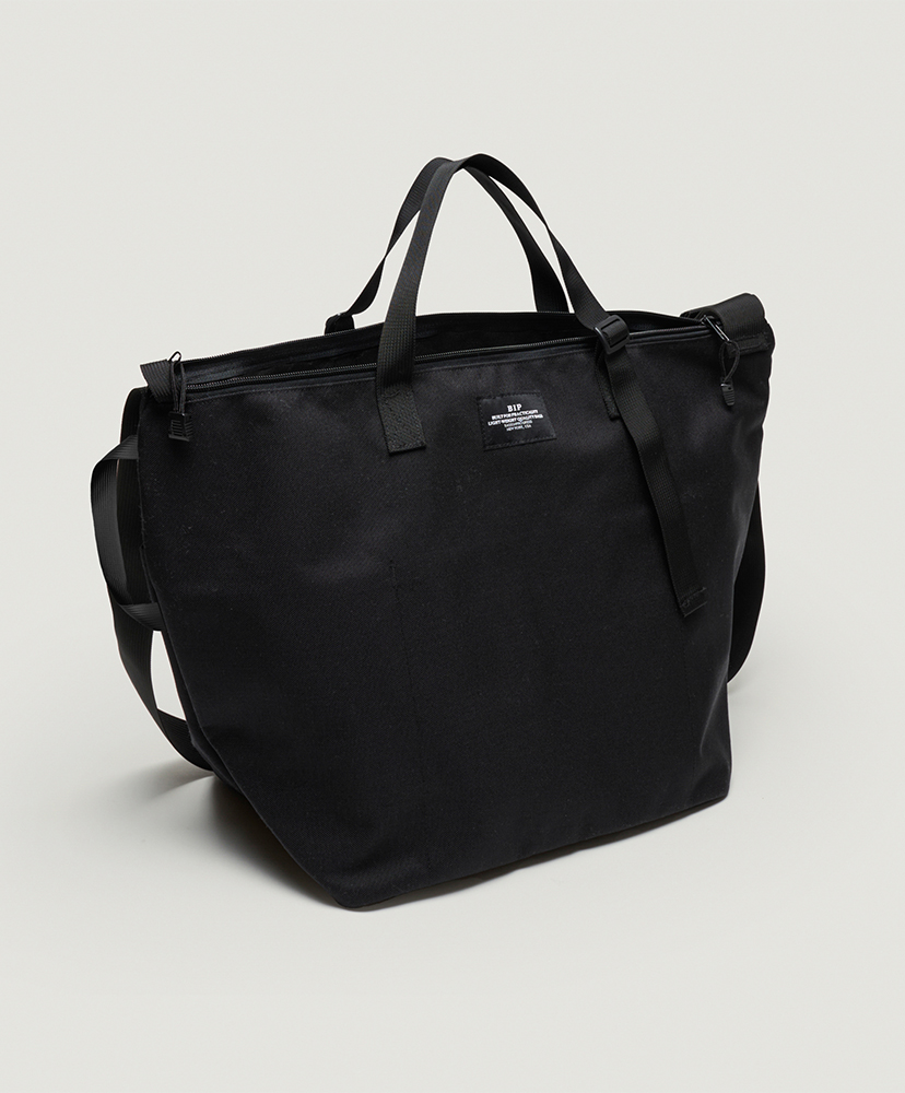 Traveler Duffle - Medium Black/ブラック F