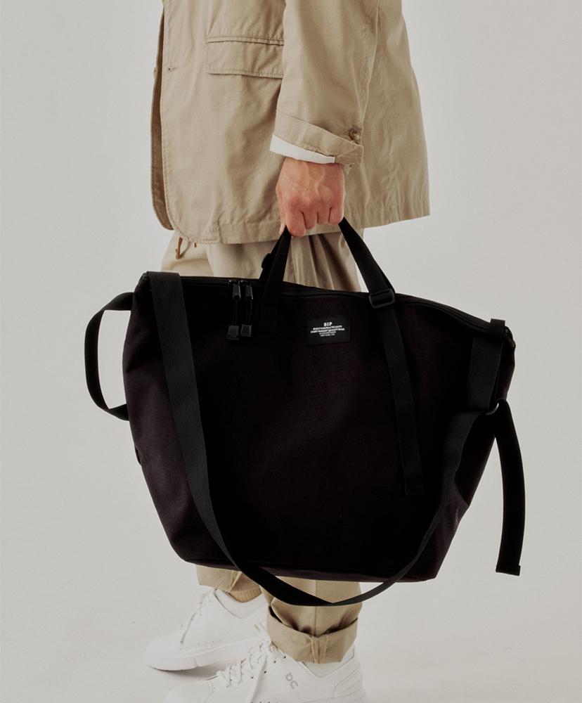 Traveler Duffle - Medium Black/ブラック F