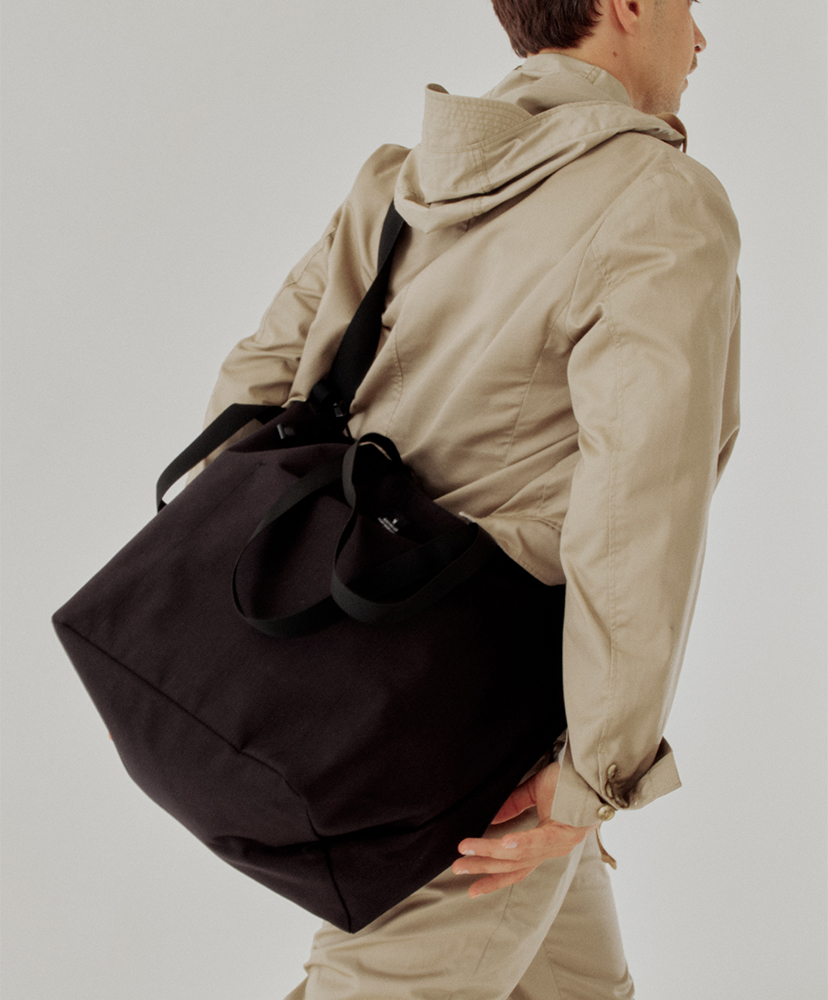 Traveler Duffle - Medium Black/ブラック F