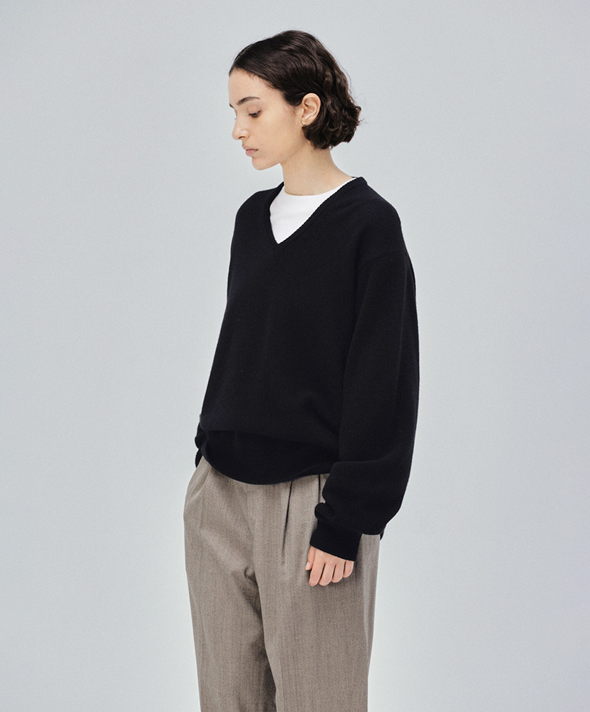 Lambswool V-Neck Pullover Black/ブラック 2(MEN)
