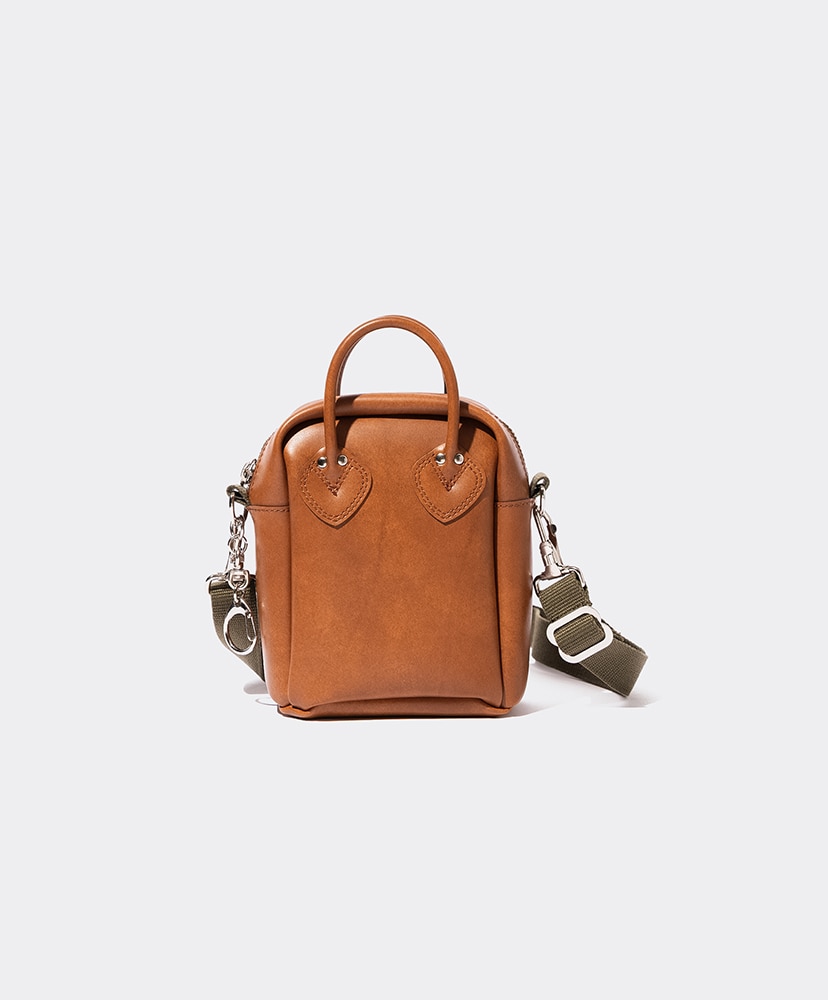 Brown/ブラウン