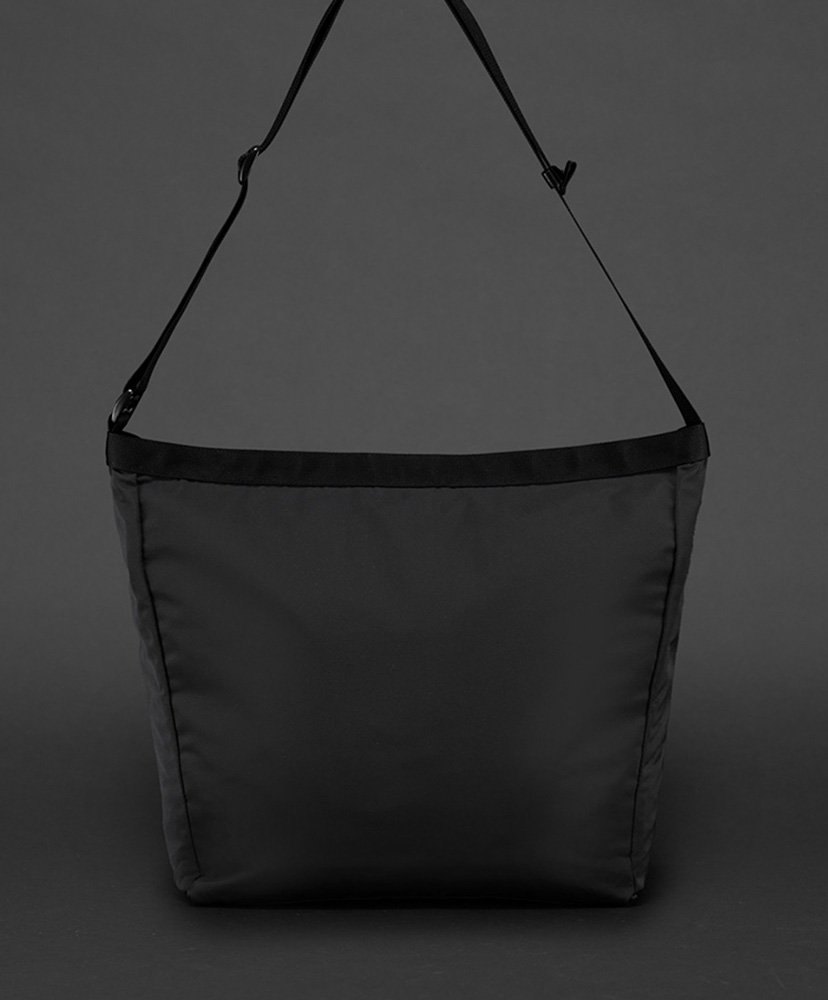 Shoulder Standard Neutral M Black/ブラック M