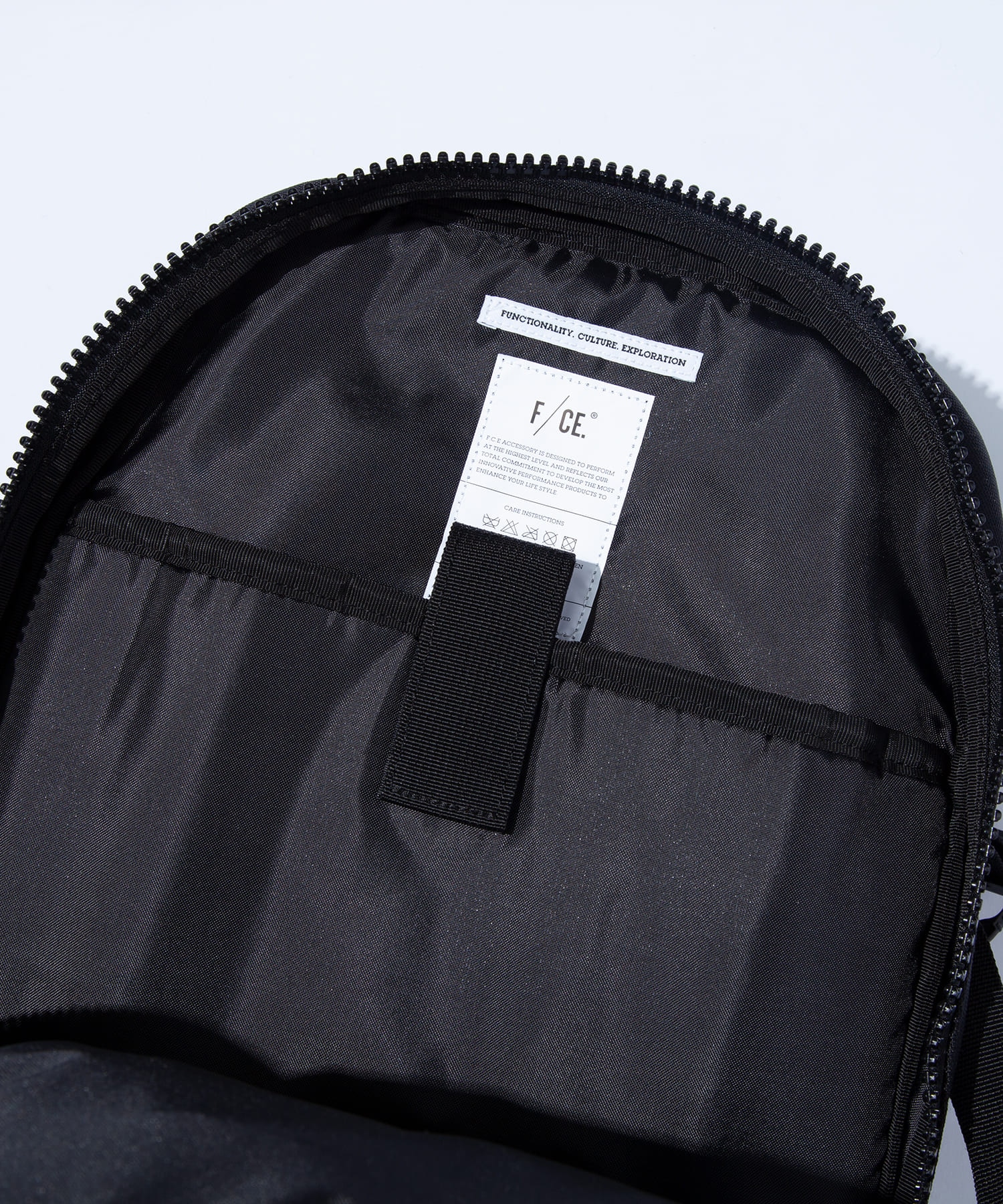 950 Travel BP Black/ブラック F(MEN)