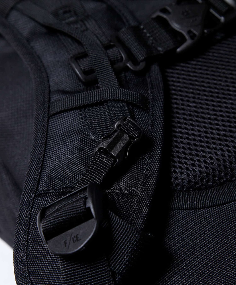 950 Travel BP Black/ブラック F(MEN)