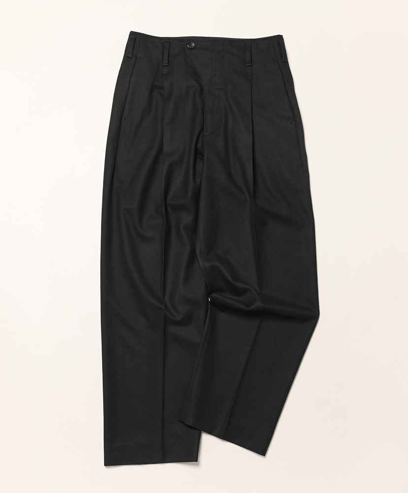 Black/ブラック