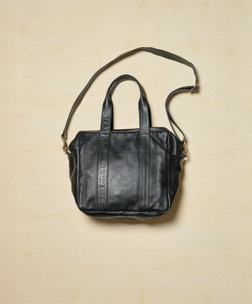 Black/ブラック