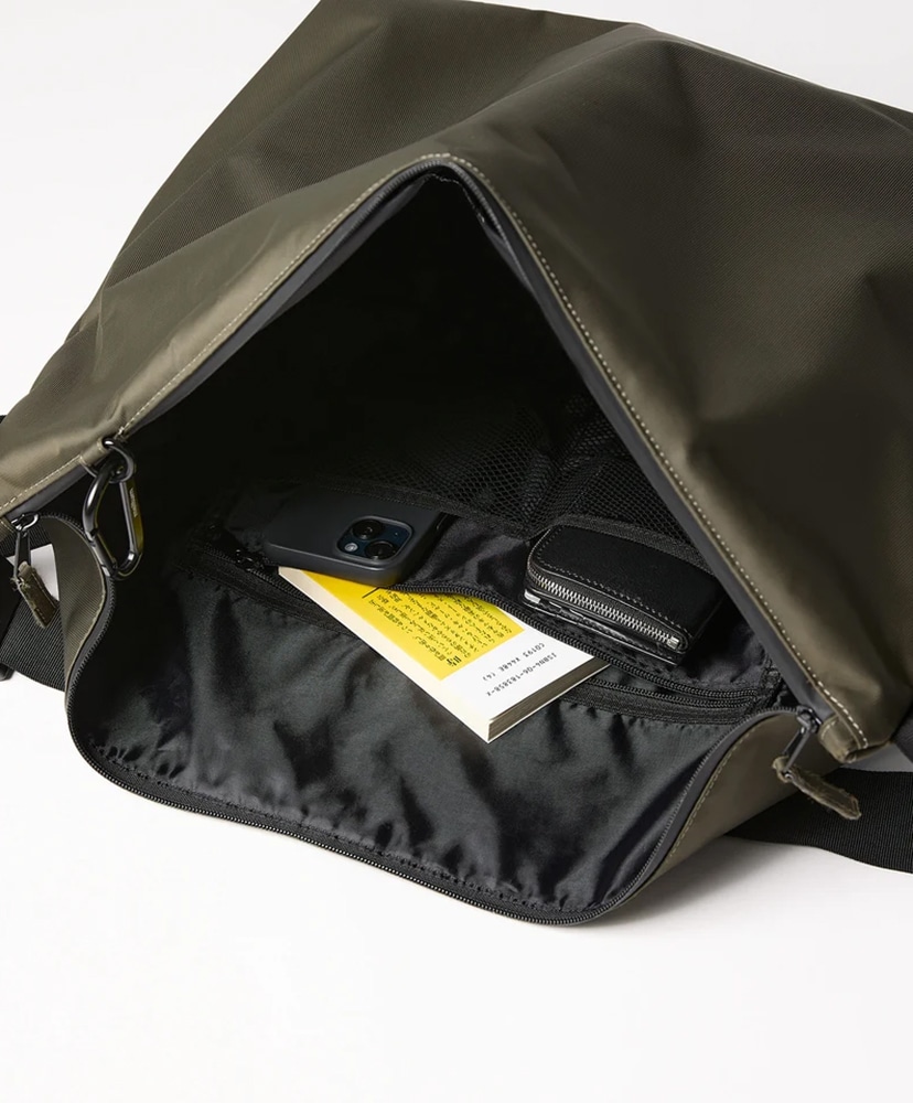 Nylon Messenger Bag Khaki Grey/カーキグレー F