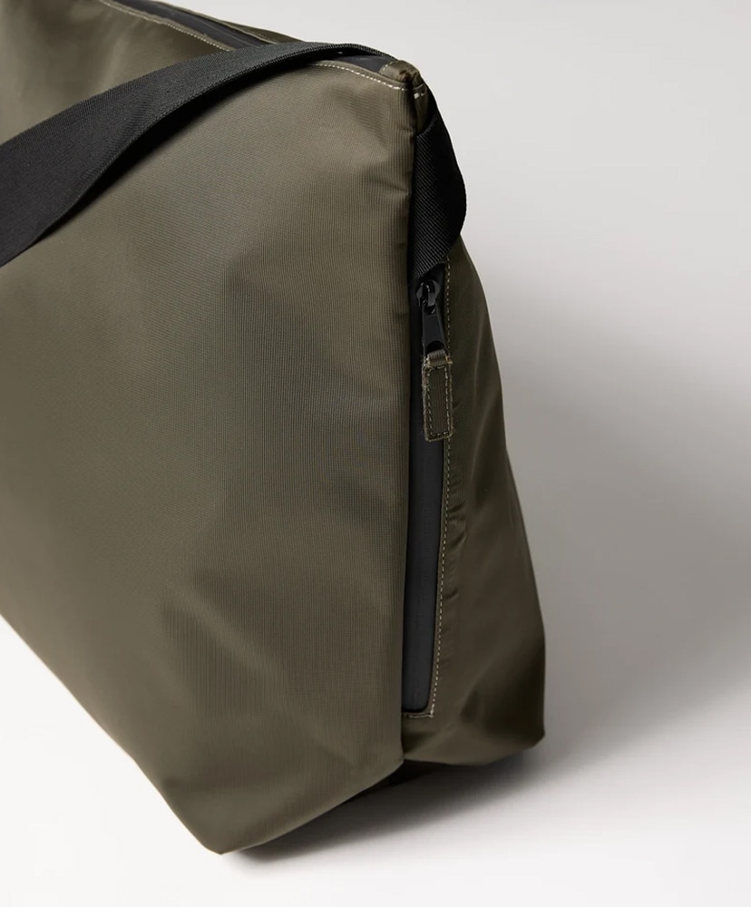 Nylon Messenger Bag Khaki Grey/カーキグレー F