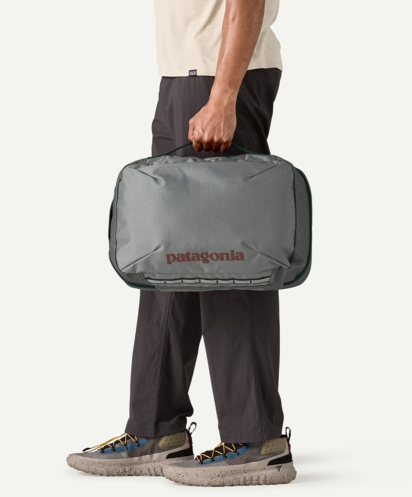 Black Hole Micro MLC 22L(ALL BLK/ブラック): Patagonia