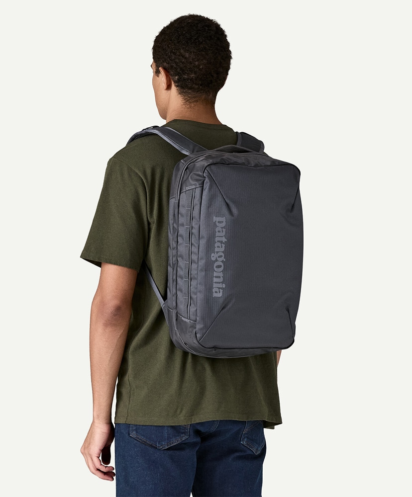 Black Hole Micro MLC 22L(ALL BLK/ブラック): Patagonia
