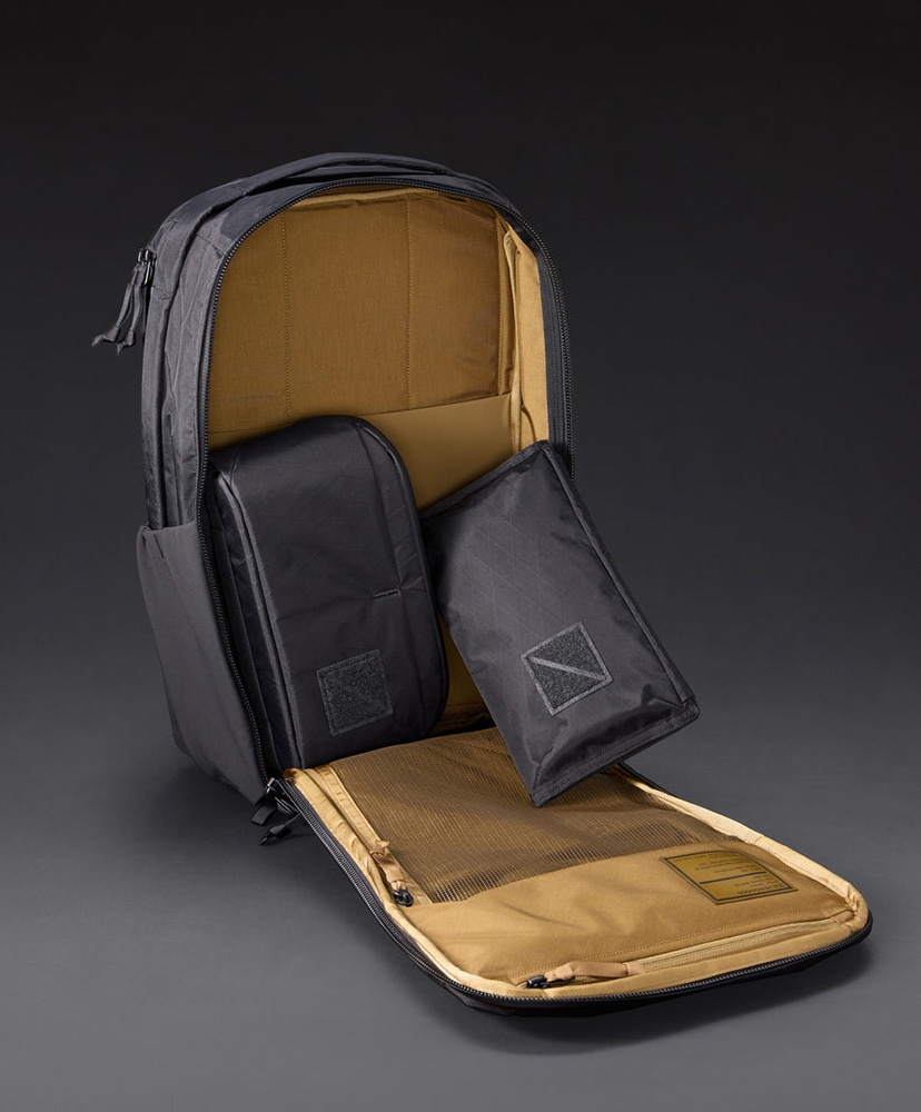 Civic Travel Bag - X-Pac 20L Black X Coyote Brown/ブラック × コヨーテ ブラウン (MEN)