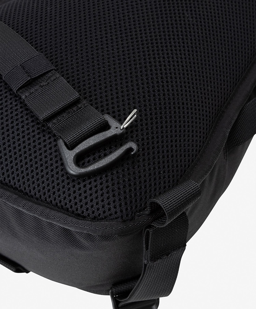 Leap Sling K/ブラック ONE