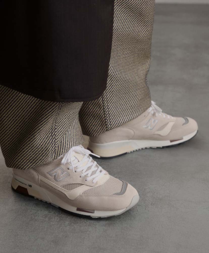 Made in UK 1500 - WBR Vaporous Grey×Oyster Gray 26cm