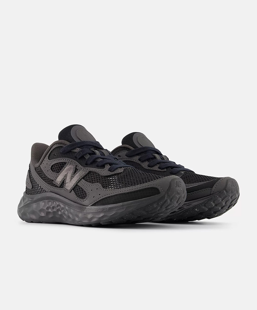 Fresh Foam Arishi v4 TIRALUX BLACK with BLACK CEMENT and Black Cement 23.5cm