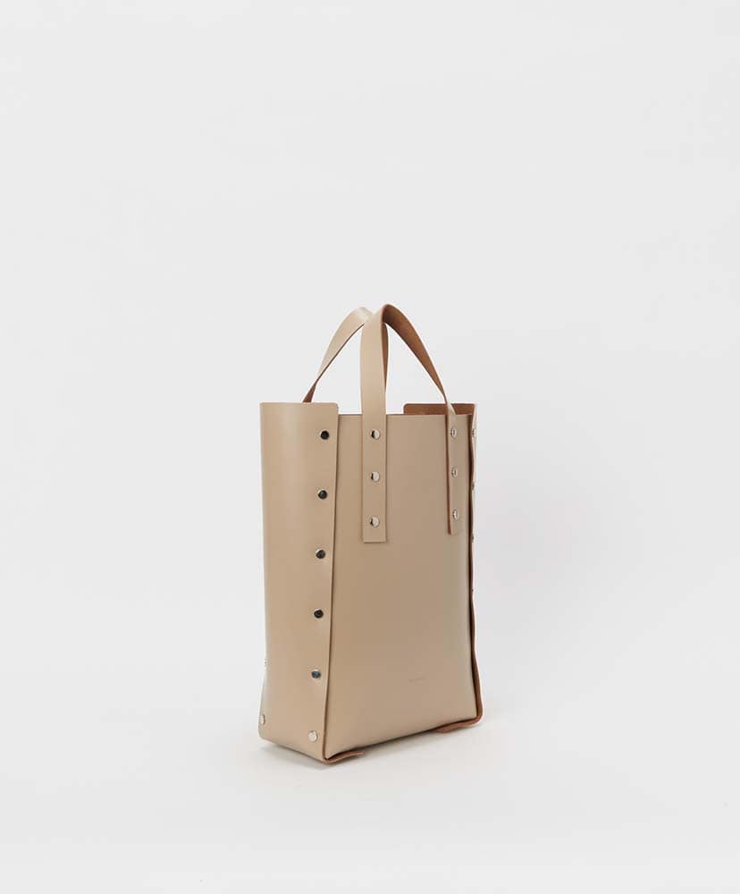 Assemble Hand Bag Tall M Beige/ベージュ ONE