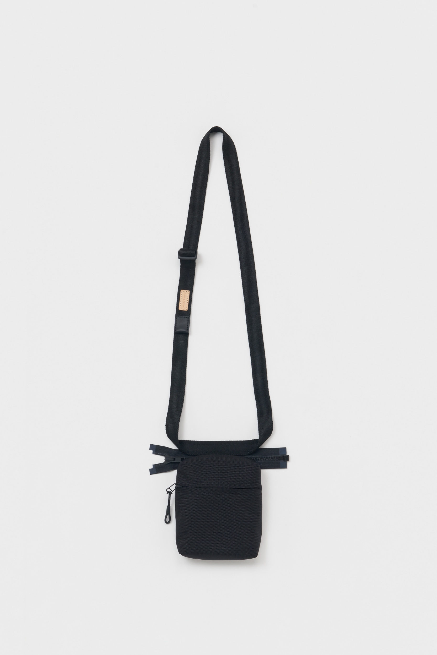 Module Shoulder Mini(ONE Black/ブラック): Hender Scheme