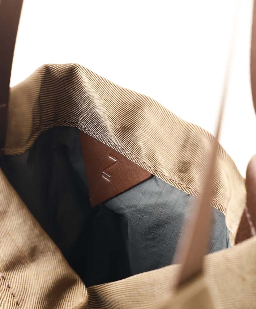 Otik Brown/ブラウン ONE