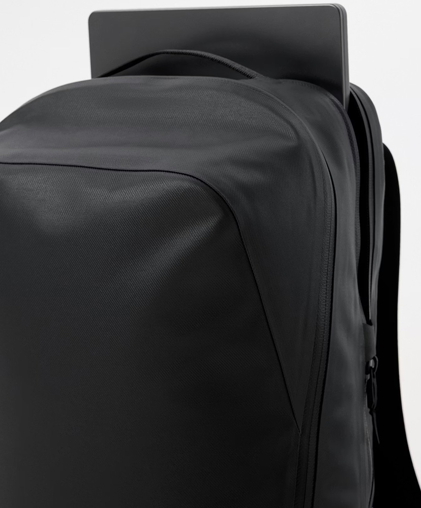 Anodic Backpack Black/ブラック NA