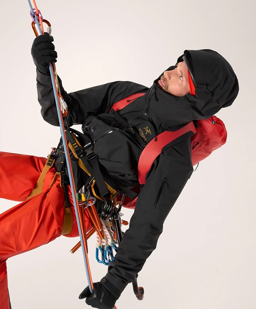 Alpha SV Jacket Men's 24K Black/24Kブラック L(MEN)