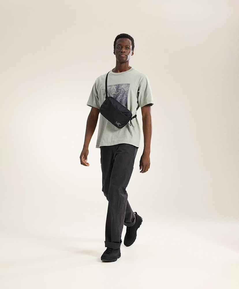 Heliad Crossbody Bag Black/ブラック NA