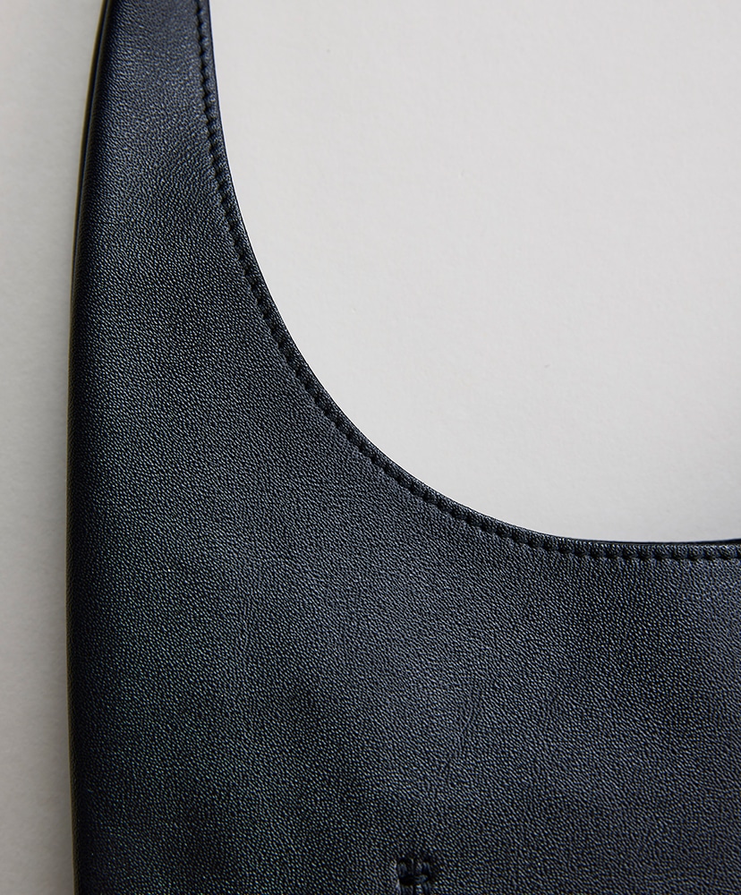 Lowe Black/ブラック F