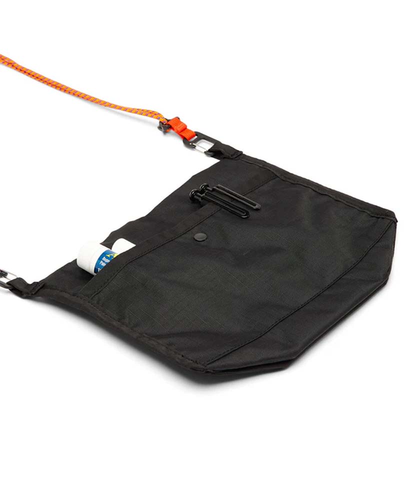 Lista 2L Lightweight Crossbody Bag - Cada Dia Black/ブラック F