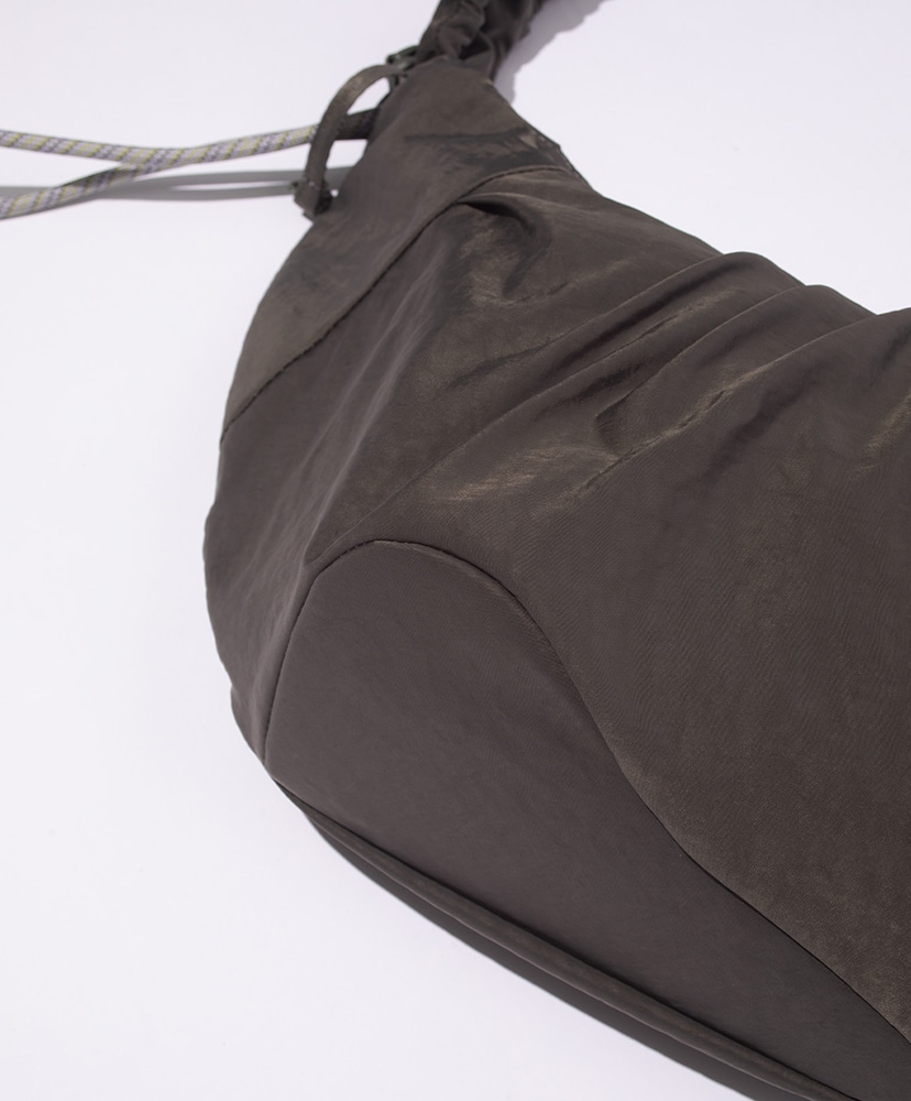 Textured Twill Body Bag Charcoal/チャコール F