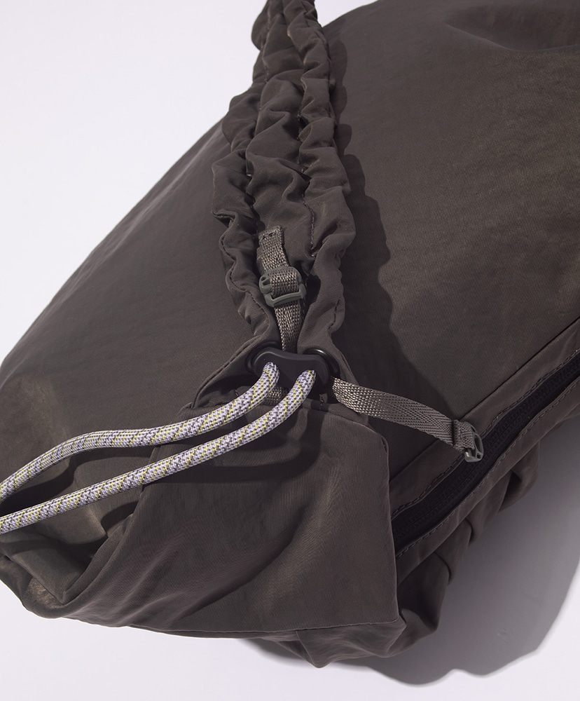Textured Twill Body Bag Charcoal/チャコール F
